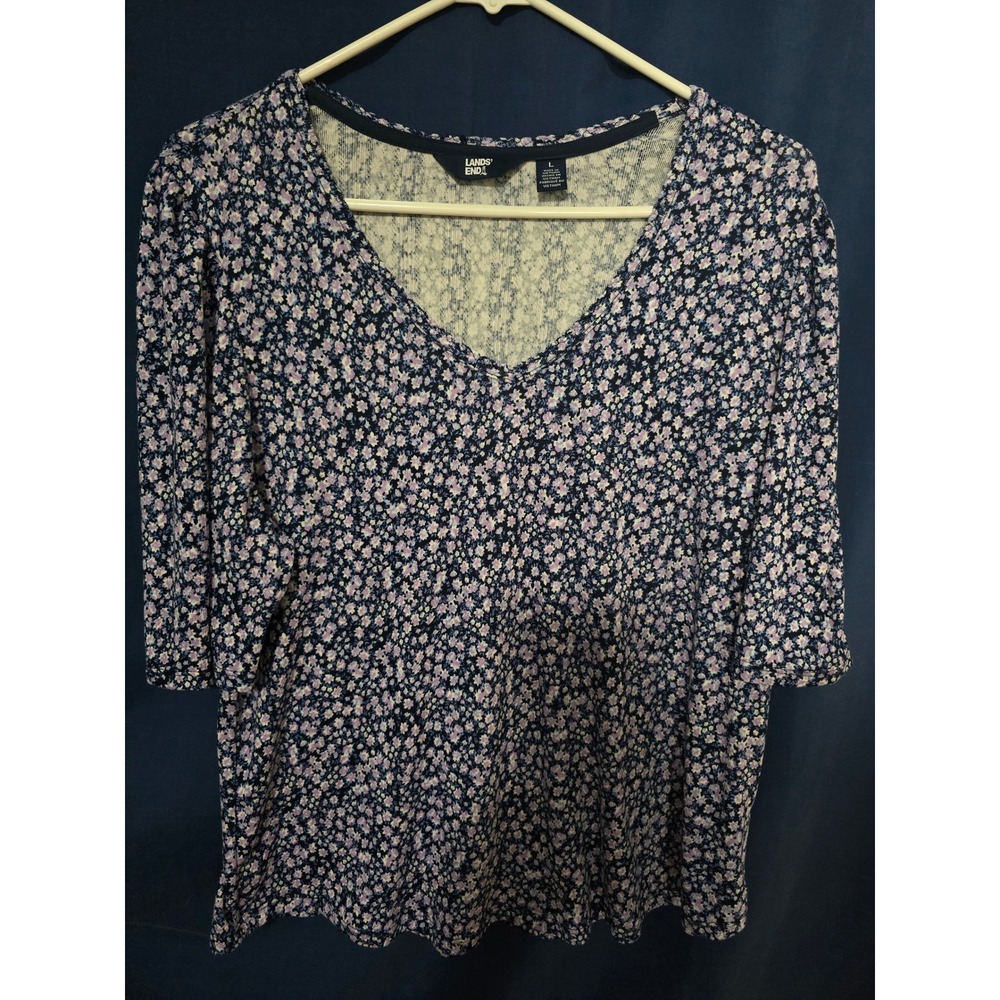 Lands End Womens Large Floral V-Neck Elbow Sleeve Knit Top Purple Blue Ditsy Tee